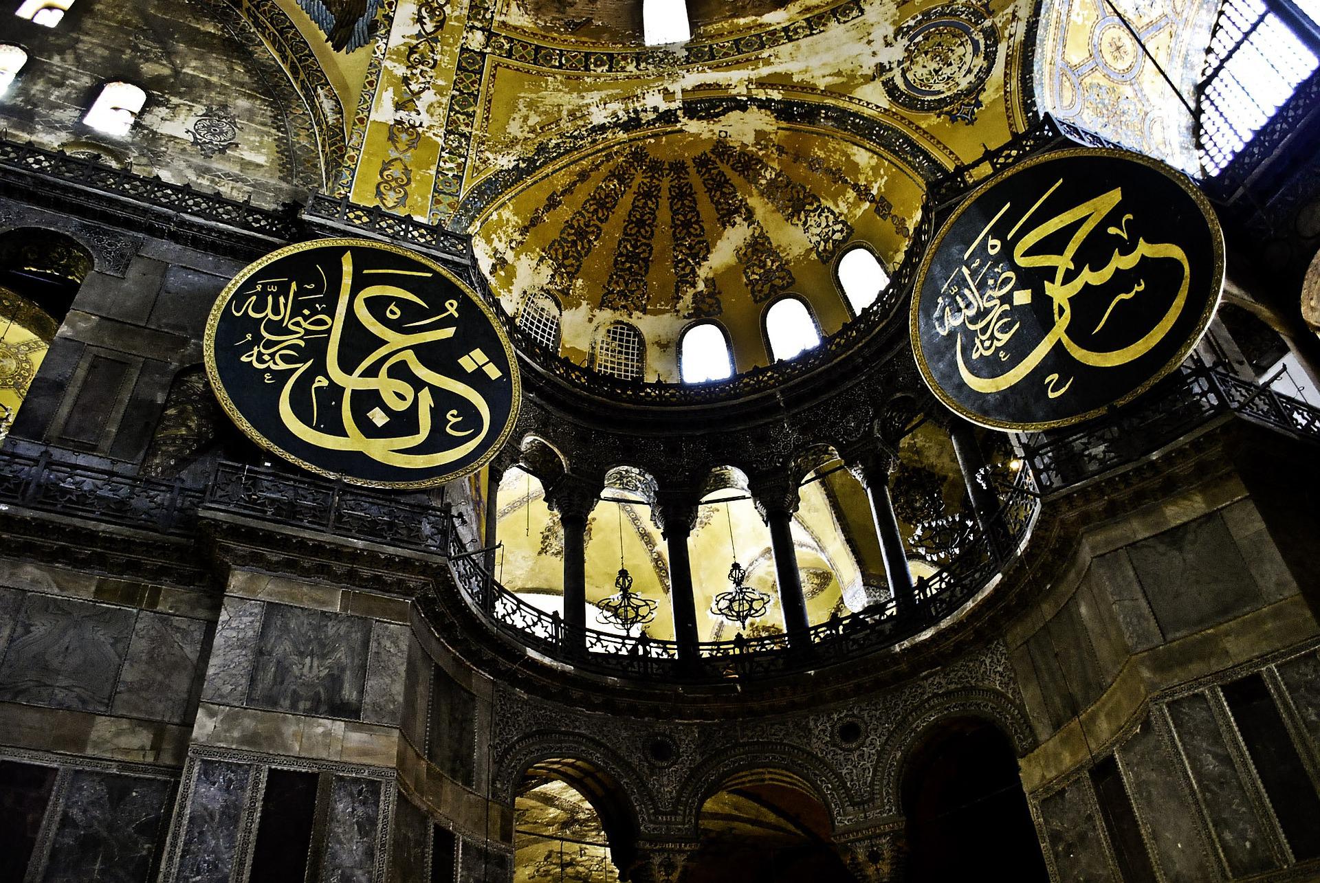 Sahura Kalkış yazısı için kapak fotoğrafı.