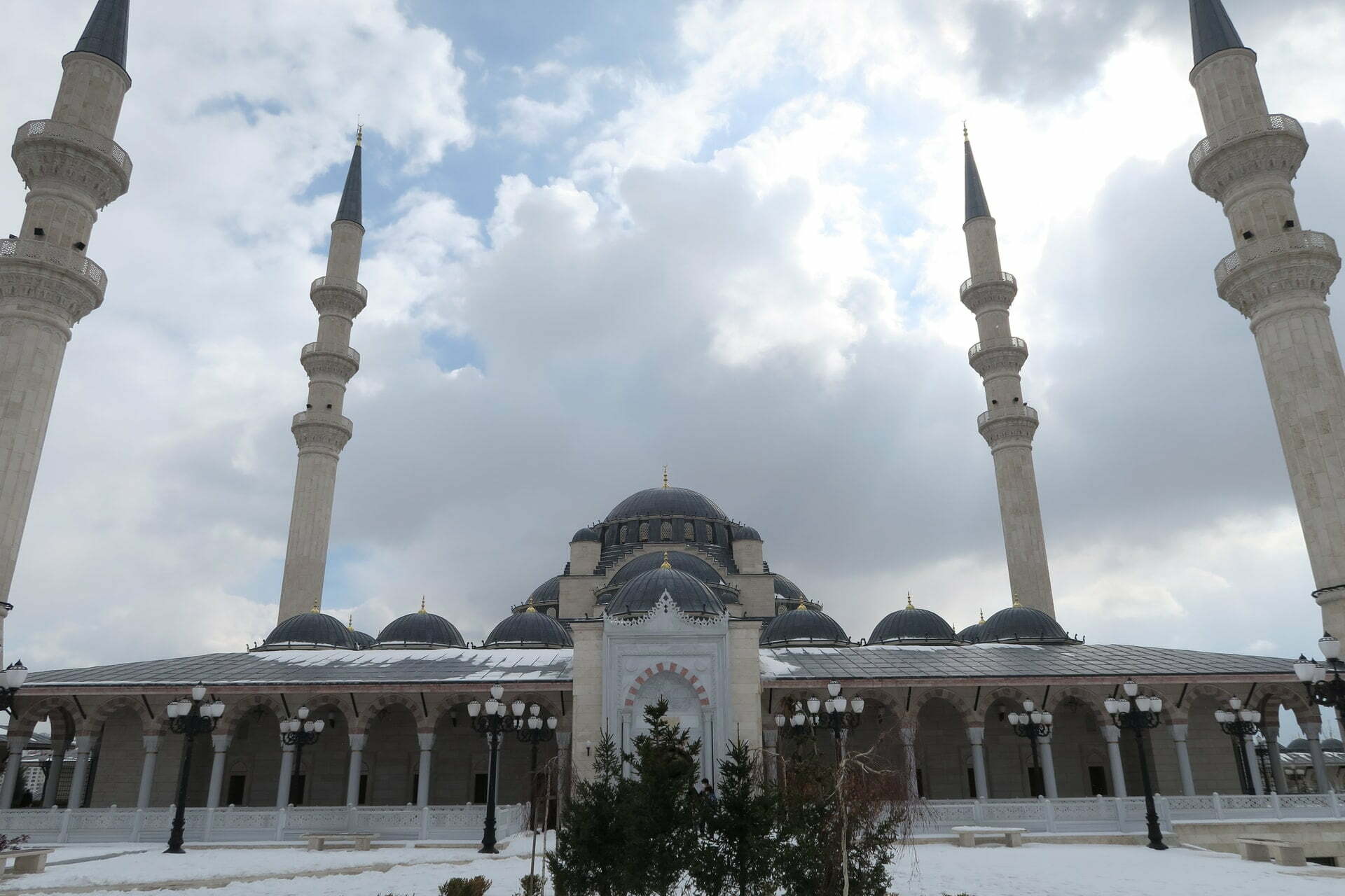 Ebu Bekir Sıddık(r.a)’ın Sözleri yazısı için kapak fotoğrafı.